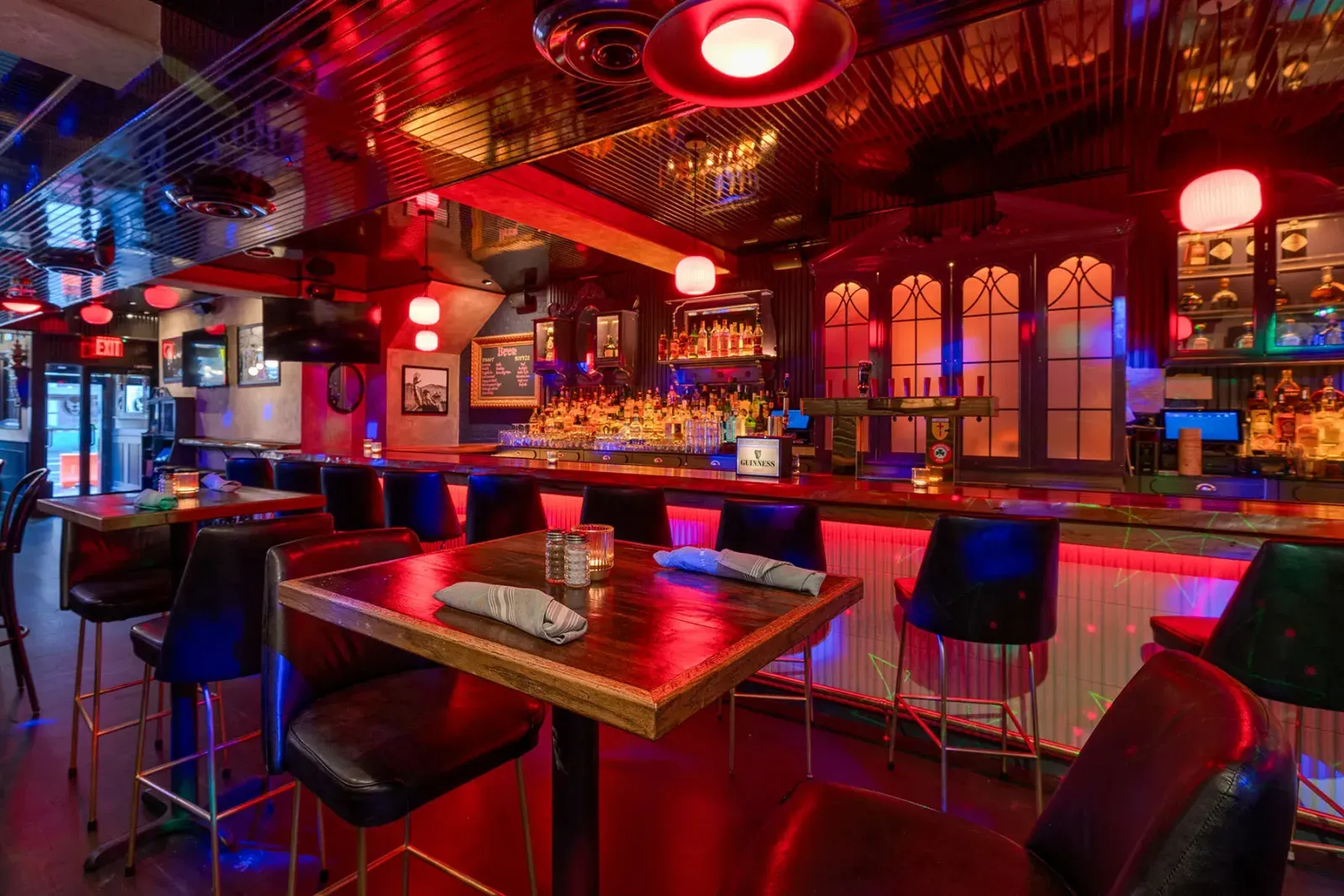Bar photo 2